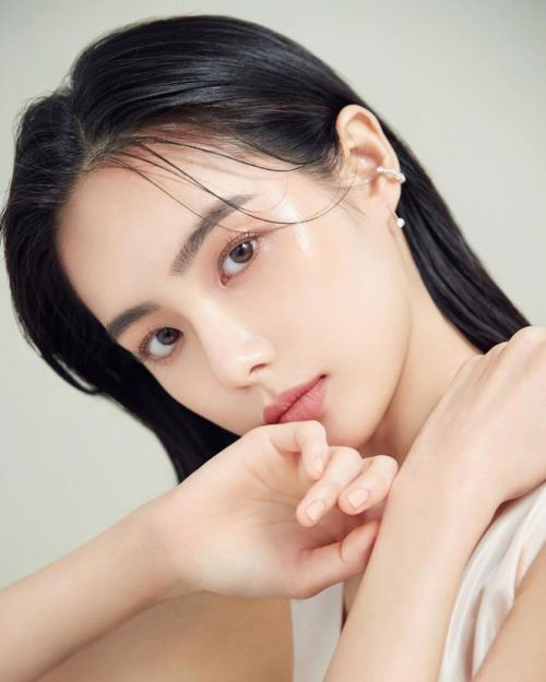 摆脱衰老问题五款抗老非常好用的眼霜AG真人百家乐抗老眼霜哪个效果好？(图1)