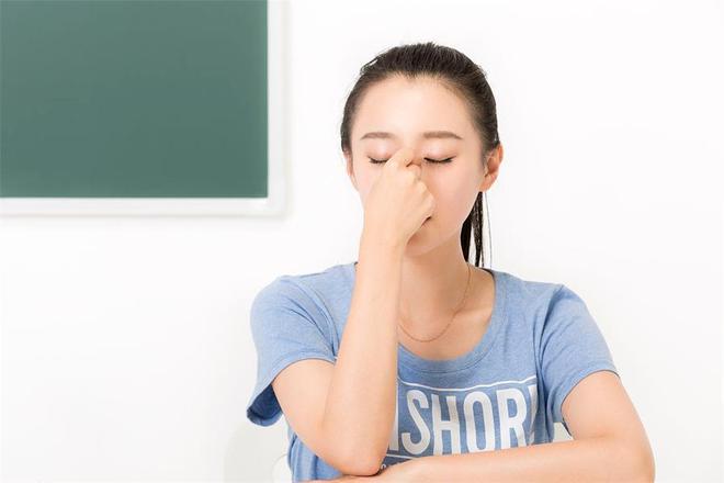 密泄露者学会这几招更显年轻AG真人百家乐眼睛年龄的秘